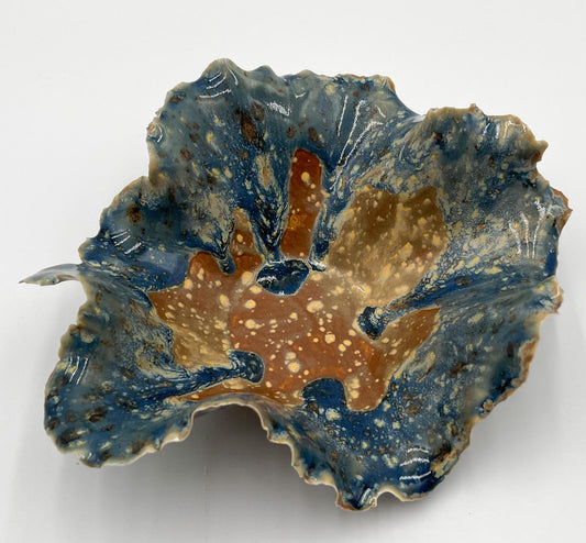 Blossom Bowl – Handmade Porcelain Keepsake Dish – Unique Ceramic Art Bowl – Sculpted Decorative Gift – Pottery Home Decor
