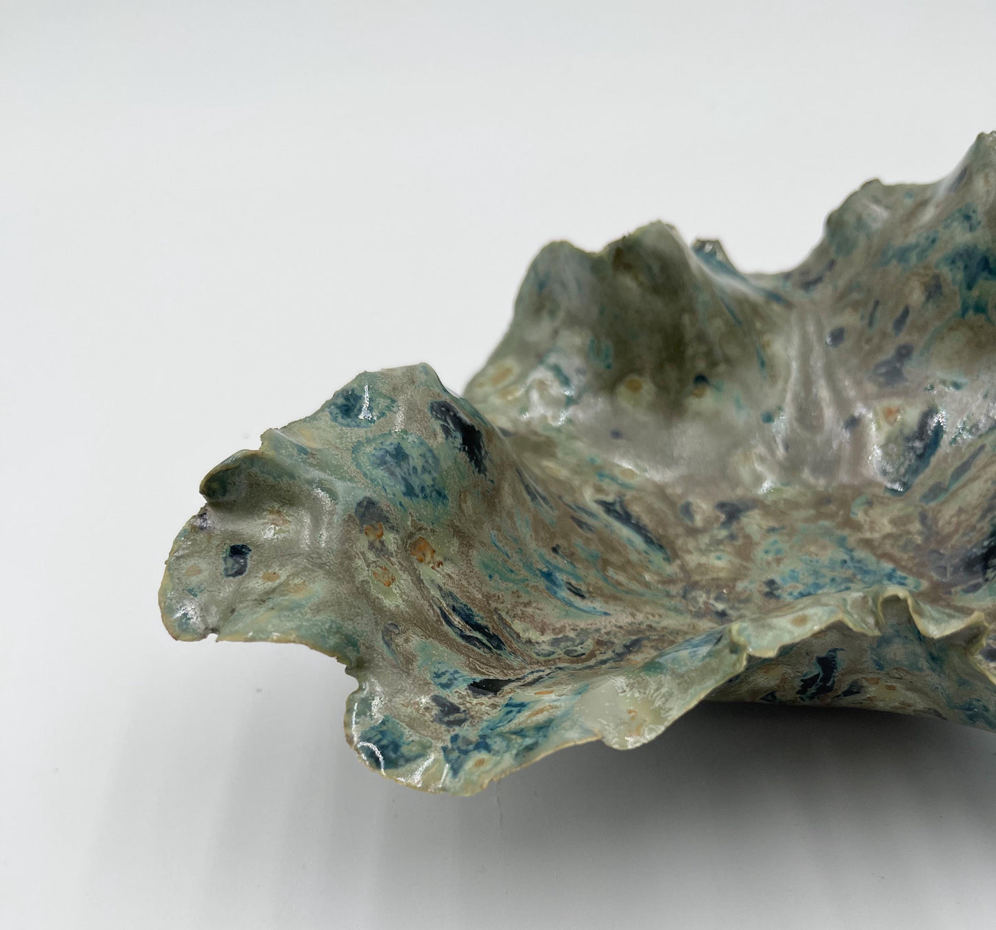 Blossom Bowl – Handmade Porcelain Keepsake Dish – Unique Ceramic Art Bowl – Sculpted Decorative Gift – Pottery Home Decor